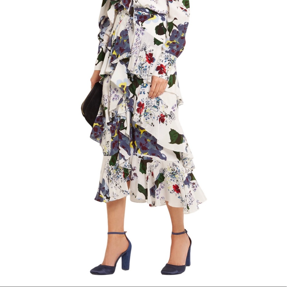 Tory Burch ‘Rousseau’ Pumps - Picture 5 of 11